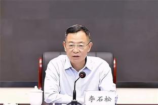 巴萨vs安特卫普首发：莱万、罗梅乌先发，亚马尔、费兰出战